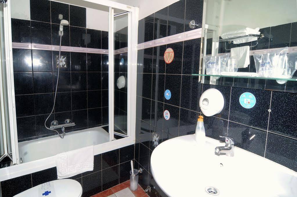 מדריד Ch Plaza D'Ort Rooms IV מראה חיצוני תמונה