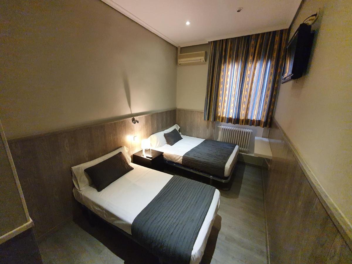 מדריד Ch Plaza D'Ort Rooms IV מראה חיצוני תמונה