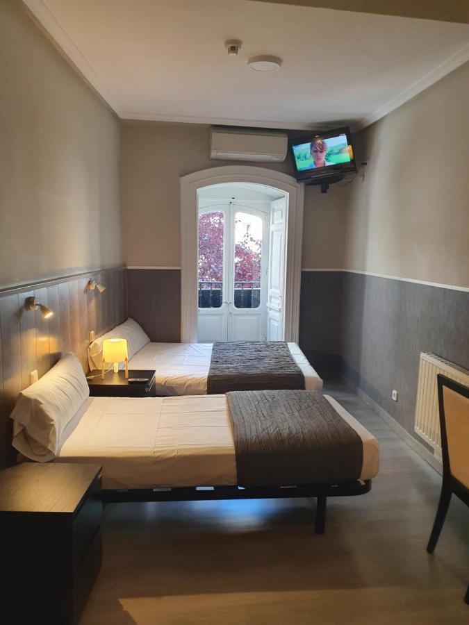 מדריד Ch Plaza D'Ort Rooms IV מראה חיצוני תמונה