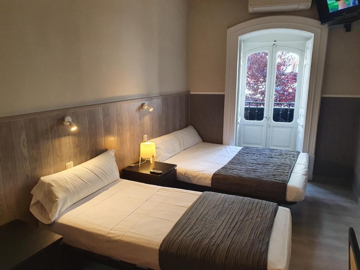 מדריד Ch Plaza D'Ort Rooms IV מראה חיצוני תמונה